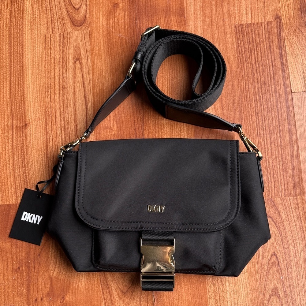NWT DKNY Black Yugo Crossbody Bag Donna Karan New York Designer Gold Buckle Chic - Picture 1 of 9